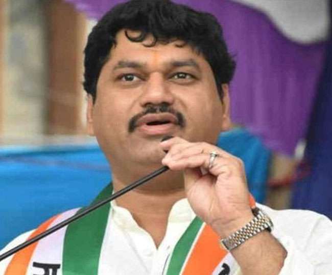 Dhananjay Munde admitted in Lilavati hospital