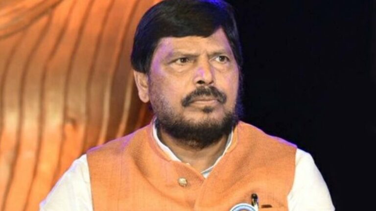 Ramdas Athawale : ‘हम भी नही कुछ कम’ आठवले यांचे संजय राऊतांना प्रत्युत्तर