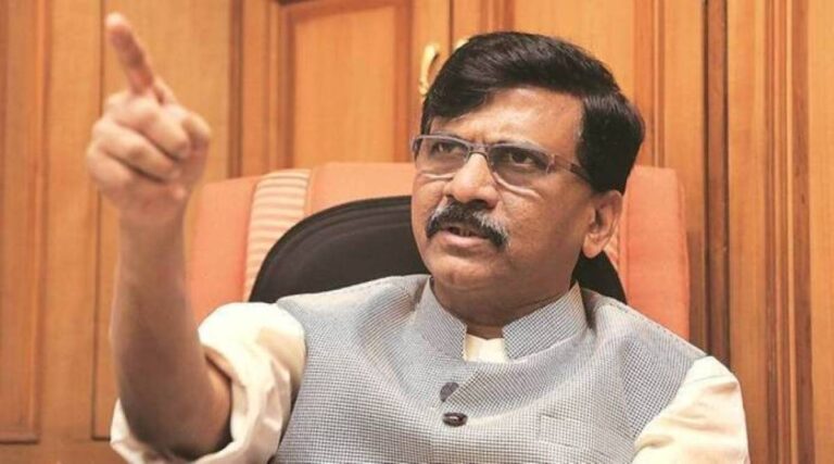 Stop the storm of the corona more than the hurricane Sanjay Raut tola to the center