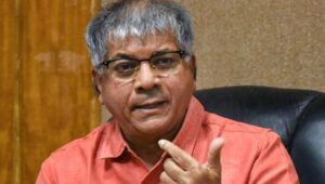 Prakash Ambedkar will take out a morcha against the government