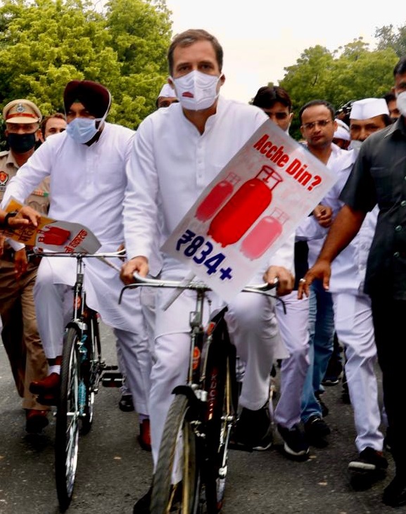 Delhi Rahul Gandhi staged a bicycle rally against price hike