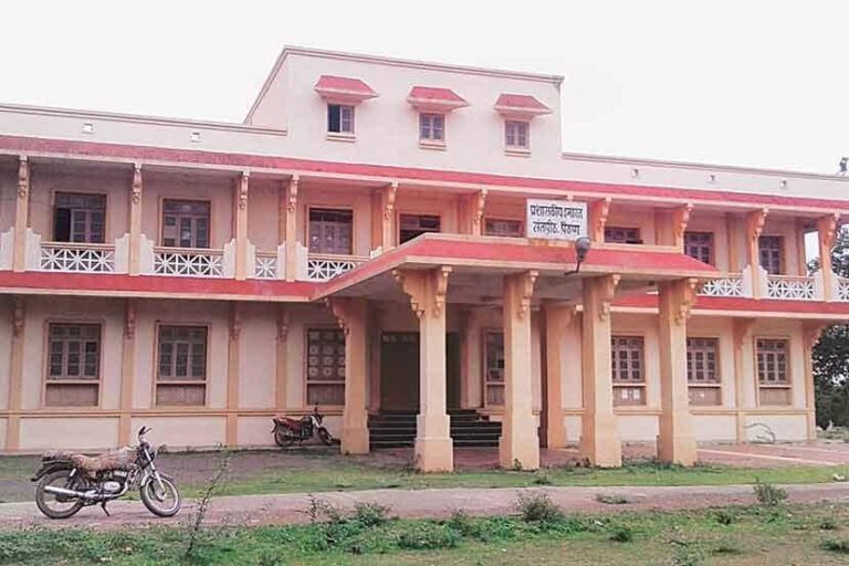 Santpeetha start Responsibility given Marathwada University