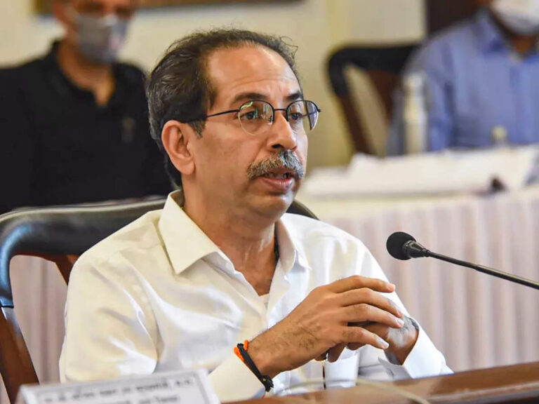 Uddhav Thackeray, directs to solve problems of transporters
