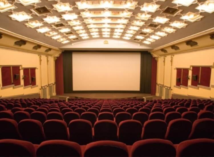 Pune: Again restrictions, only 50 per cent audience access to movie theaters