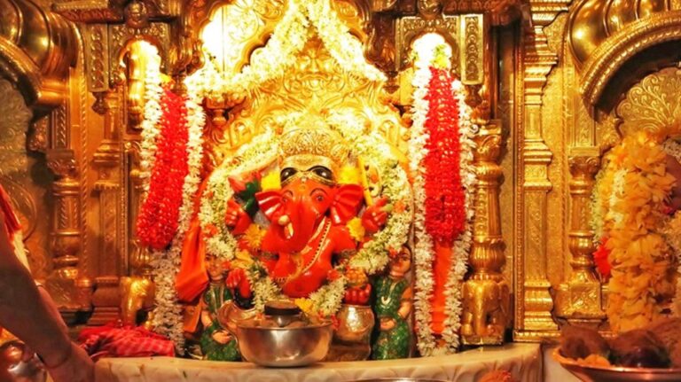 Siddhivinayak temple was opened on Angarki Sankashti Chaturthi