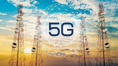 Finance Minister announces launch of 5G services