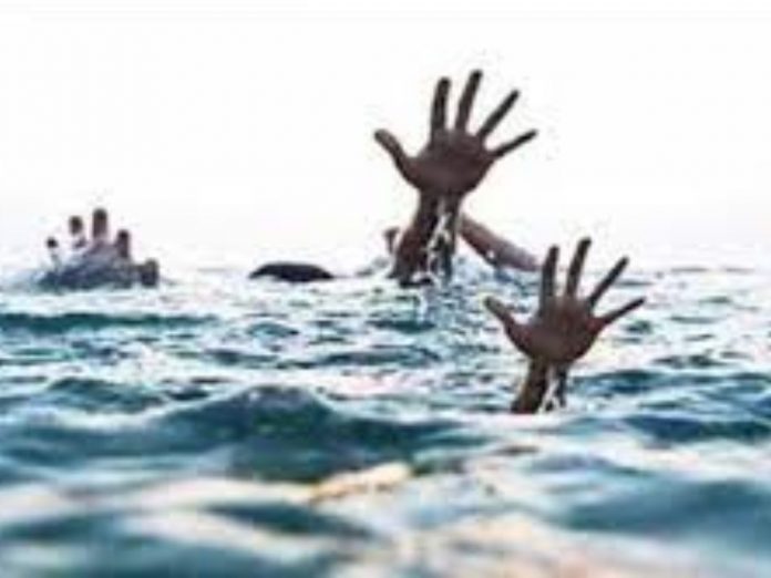 Two children die after drowning in sea at Worli Koliwada; Three children are undergoing treatment