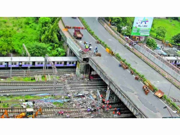 Gokhale Bridge in Andheri will remain closed for two years