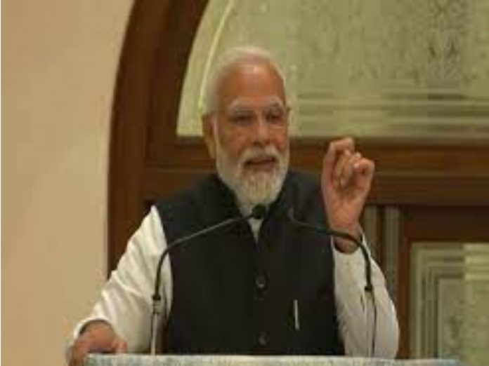 Prime Minister Narendra Modi praises the Bohra community!