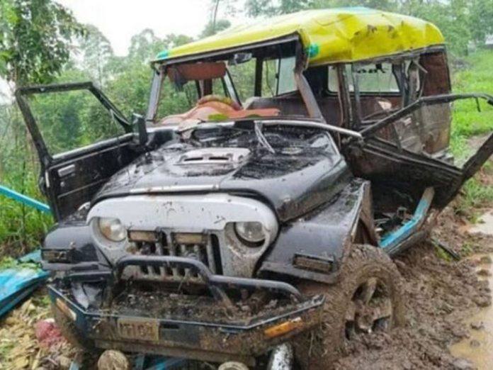 nashik bhiwandi highway Accident Six people died