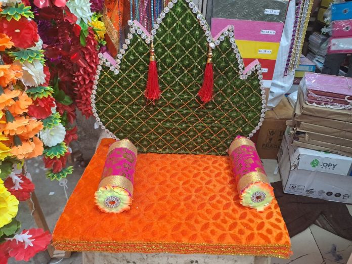 Ganeshotsav Sale sponge cotton decorative items instead of thermocol in Mumbai markets