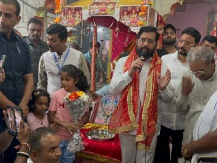 Chief minister eknath shinde reached kashmir, Visit Ganeshotsav Mandal at Srinagar