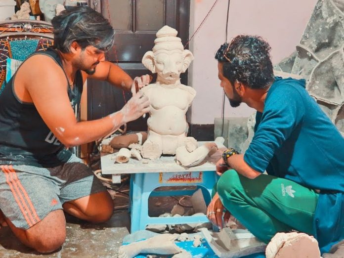 Ganeshotsav 2023 Ganesh Idols Makers earn profit in Millions by selling Ganesh Idols