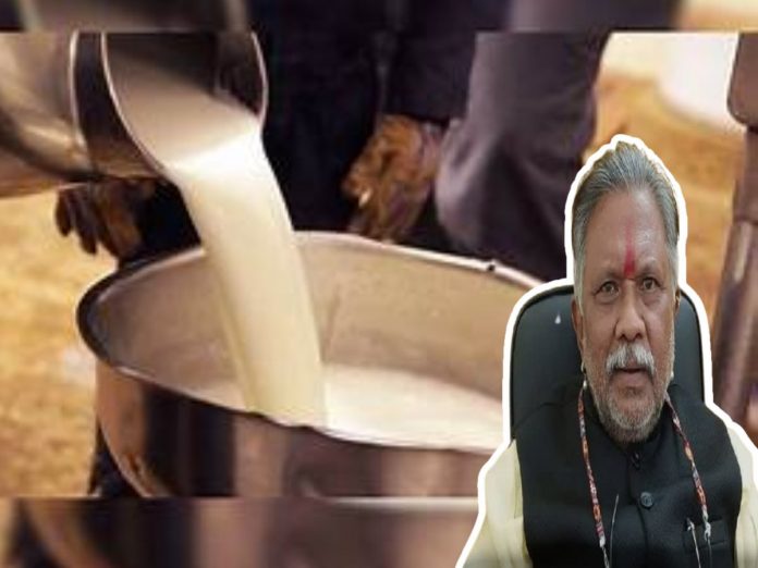 Dharmaravbaba Atram is aggressive against adulterated Food