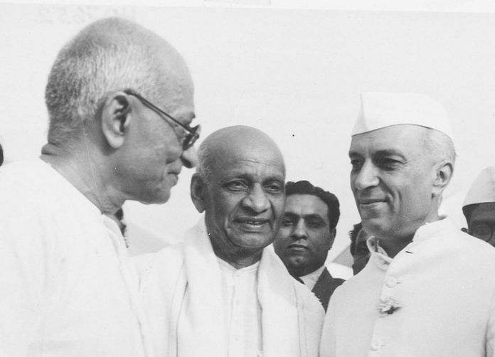 Mahatma Gandhi Pandit Nehru made India strong
